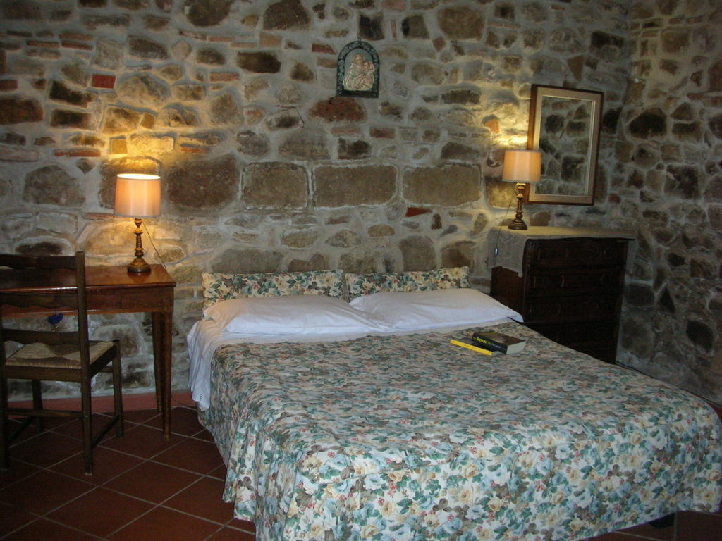 Podere Le Chiuse Sovana Exterior photo