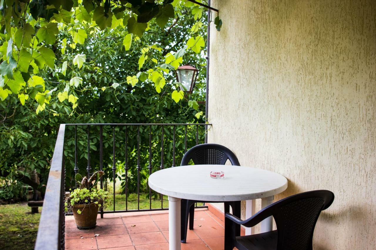 Podere Le Chiuse Sovana Exterior photo